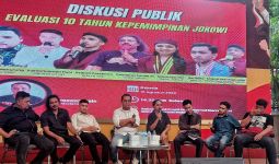 Diskusi 10 Tahun Kepemimpinan Jokowi, Demokrasi Sedang Tak Baik-baik Saja - JPNN.com