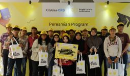 KitaBisa & Yayasan Ini Berikan Beasiswa Pendidikan Kepada Puluhan Kaum Marginal - JPNN.com