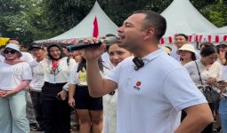 Rayakan HUT RI, Raffi Ahmad & Atta Gelar Lomba Panjat Pinang, Hadiahnya Fantastis, Gokil! - JPNN.com