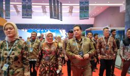 Menaker Ida Fauziyah Sebut Naker Fest 2024 jadi Kunci Mencapai Indonesia Emas - JPNN.com