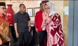 Jelang Pengumuman Cakada, Airin dan Andika Hadir di Kantor PDIP - JPNN.com