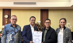 Terima SK Kemenkumham, Golkar Kebut Formulir Calon Kepala Daerah - JPNN.com