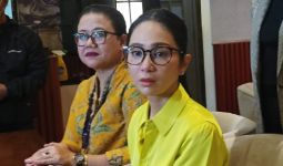 Mental Bunga Zainal Terganggu Seusai Tertipu Rp 15 Miliar - JPNN.com