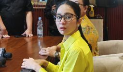 Bunga Zainal jadi Korban Investasi Bodong, Total Kerugian Mencapai Rp 15 Miliar - JPNN.com