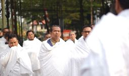 I-Hajj Syariah Fund Berangkatkan Umrah Guru Difabel dan Pendiri Sekolah Hafiz - JPNN.com