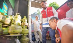 Dirut PPN Turun Langsung Cek Ketersediaan LPG 3 Kilogram di Lapangan - JPNN.com