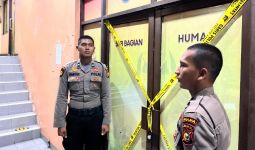 Giliran Ruang Humas DPRD Riau Digeledah Polisi Terkait Dugaan Korupsi SPPD Fiktif - JPNN.com