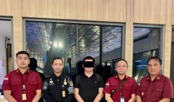 Gegara Melanggar Izin Tinggal, WNA Asal China Dideportasi Imigrasi Palangka Raya - JPNN.com