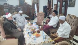 Apresiasi Sistem Pendidikan PP Amanatul Ummah, Rektor Al-Azhar Mesir Tawarkan Kerja Sama  - JPNN.com