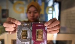 Harga Emas Antam Hari Ini 18 September, Turun Lagi - JPNN.com