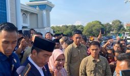 Jokowi Jadi Saksi Pernikahan Putra Khofifah di Surabaya - JPNN.com