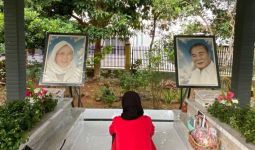 Cawagub Sumsel Riezky Aprilia Balik Kampung, Minta Restu Warga dan Ziarah Makam Zamzami Ahmad - JPNN.com