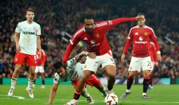 FC Twente Tahan Imbang Manchester United, Momen Bersejarah Mees Hilgers - JPNN.com