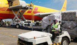 Pengiriman Barang Lebih Cepat Melalui Penerbangan DHL Express, Langsung Hongkong-Jakarta - JPNN.com