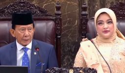 Anggota DPR Terpilih Dilantik, Legislator Termuda-Tertua Memimpin Sidang  - JPNN.com