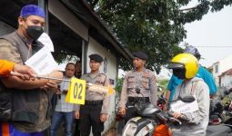 Polisi Gelar Reka Ulang Adegan Penyerangan Rombongan Kiai NU dan Banser di Karawang - JPNN.com