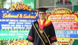 Universitas Bhayangkara Gelar Acara Wisuda, Captain Marcellus Hakeng Raih Penghargaan Tertinggi - JPNN.com