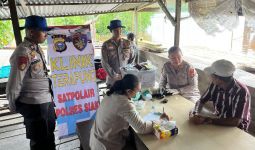 Klinik Terapung, Inovasi Brilian Polres Siak Melayani Warga Pesisir - JPNN.com