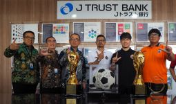 Dukung Persija, J Trust Bank Hadirkan Kartu Debit Co-Branding untuk Jakmania - JPNN.com