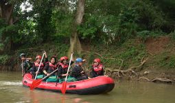 Warga Dukung Program Tri Soal Wisata Sungai Cikeas: Ekonomi Maju, Lingkungan Terjaga - JPNN.com