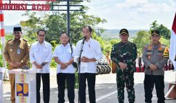 Jokowi Resmikan 24 Ruas Jalan dan Jembatan di Aceh, Begini Harapannya - JPNN.com