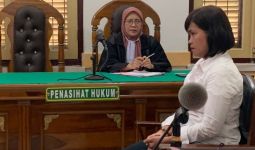 Setelah Mendengar Tuntutan, Glora Yunita Minta Hakim Meringankan Hukumannya - JPNN.com