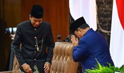 Pidato Pertama Presiden Prabowo Bahas Masalah Warisan Jokowi, Singgung Kebocoran - JPNN.com