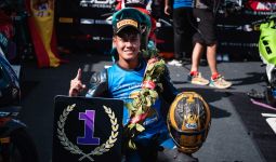 Pembalap Bantul Aldi Satya Rebut Gelar Juara Dunia WorldSSP300 2024, Selamat! - JPNN.com