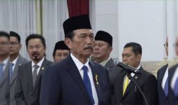 Luhut Masuk Pemerintahan Prabowo-Gibran, Dilantik Jadi Ketua Dewan Ekonomi Nasional - JPNN.com