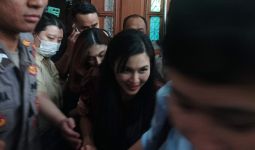 Bukan Tas Branded, Ini Hadiah Tahunan Harvey Moeis untuk Sandra Dewi - JPNN.com