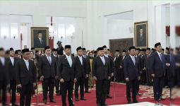 Prabowo Lantik 7 Penasihat Presiden, Ada Wiranto hingga Luhut Binsar - JPNN.com