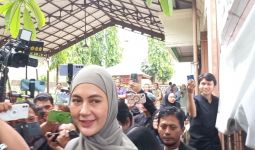 Sidang Cerai Berlanjut, Pihak Paula Serahkan 42 Bukti ke Pengadilan - JPNN.com