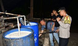 Warga Rejang Lebong Diminta Setop Produksi Tuak dan Arak - JPNN.com