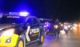 Kapolres Siak Pimpin Patroli Blue Light, Pilkada Harus Aman - JPNN.com