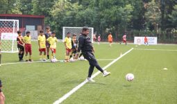 Buka Mandiri Media Cup 2024, Indra Sjafri Beri Coaching Clinic ke Pemain & Pelatih Muda - JPNN.com