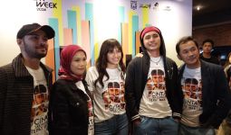 Film Cinta Tak Pernah Tepat Waktu Tayang Perdana di JFW, Para Pemain Antusias - JPNN.com