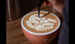 Dukung Industri Kopi, Roemah Koffie Hadirkan Latte Art Competition  - JPNN.com