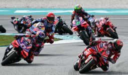 Casey Stoner Minta Sprint Dihapus, MotoGP Bukan Balapan Terburu-buru - JPNN.com