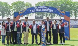 Piala Menpora U-12 Liga Anak Indonesia Resmi Dibuka di Surabaya - JPNN.com