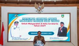 Pemprov Jateng Salurkan 10 Ton Beras Cadangan Pangan - JPNN.com