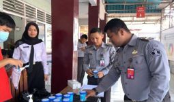 Rutan Pekalongan Gencarkan Tes Urine ke Warga Binaan - JPNN.com