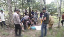 Warga Musi Rawas Temukan Lansia Meninggal Dunia di Kebun Karet - JPNN.com