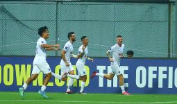 Lion City Sailors Takluk Oleh Persib, Pelatih: Kadang Sepak Bola Itu Kejam - JPNN.com