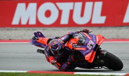 MotoGP Barcelona: Ada Masalah, Martin Gugup, Pecco Takut - JPNN.com