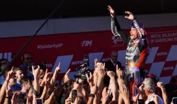 Juara MotoGP 2024, Jorge Martin Ikuti Rekor Spesial Valentino Rossi - JPNN.com