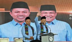 H-10 Pilkada Riau, Elektabilitas Abdul Wahid-SF Hariyanto Masih Tertinggi - JPNN.com