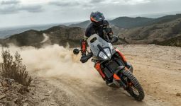 KTM 790 Adventure Siap Diajak Merayap ke Perbukitan - JPNN.com