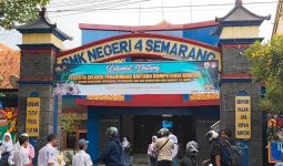 Pengakuan Pihak Sekolah & Tetangga Korban Penembakan Bripka R: Kaget Korban Disebut Kreak - JPNN.com