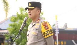 Kapolres Banyuasin Minta Masyarakat Jaga Persaudaraan Seusai Pencoblosan di Pilkada 2024 - JPNN.com