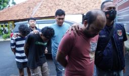 Kelakuan 3 Pemuda Ini Sungguh Nekat, Bernyali Tinggi, Beraksi Dini Hari - JPNN.com